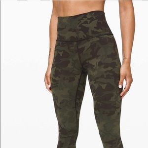 LULU LEMON GREEN CAMO WONDER UNDERS